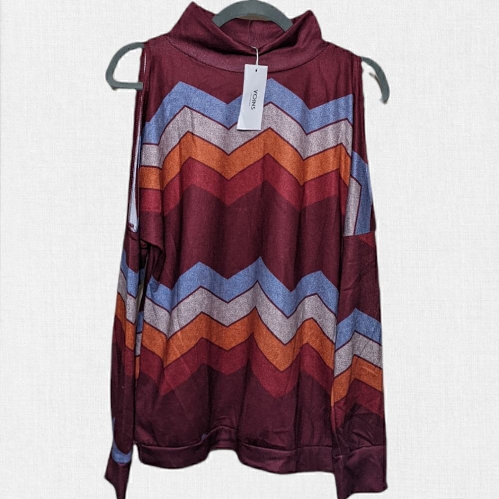 NWT Voins Color Blocked Chevron Top